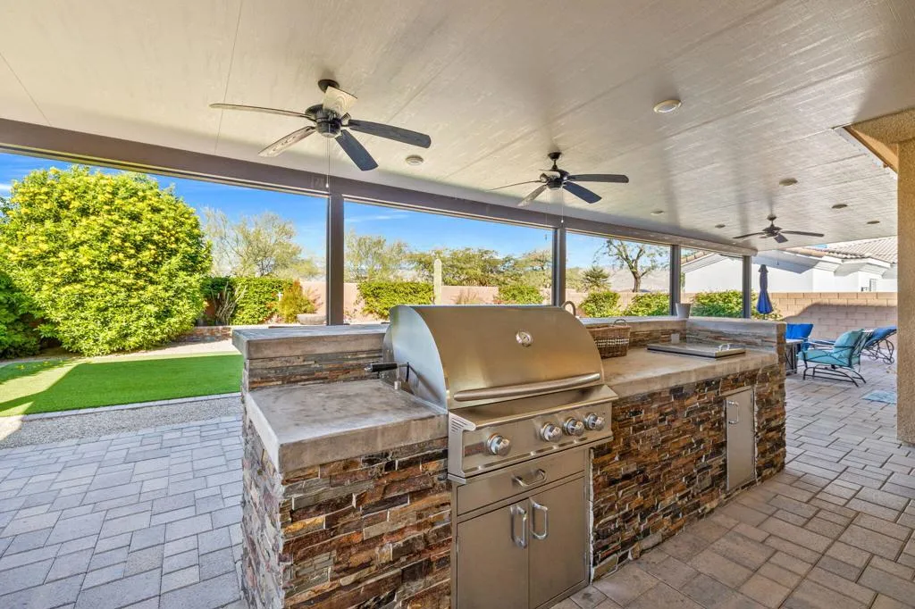 39559 Olite Court, Indio, California 92203 home-pic-41