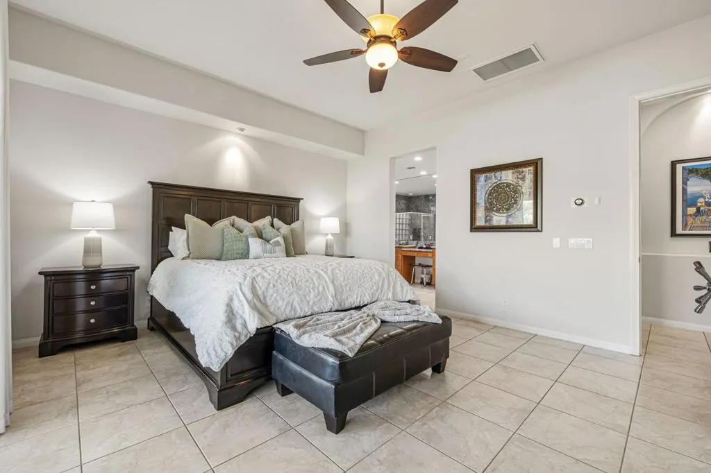 39559 Olite Court, Indio, California 92203 home-pic-17