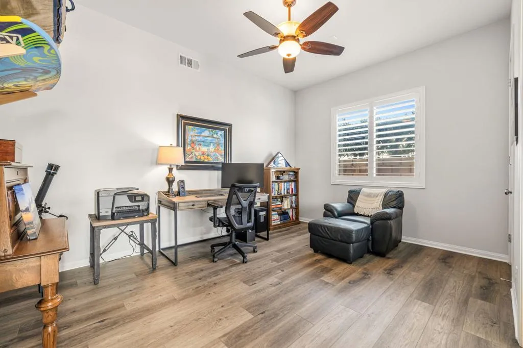 39559 Olite Court, Indio, California 92203 home-pic-20