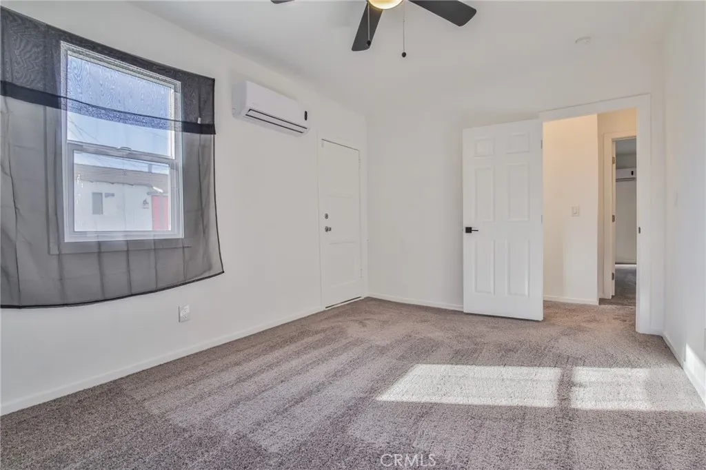 1618 -1620 W 80th, Los Angeles, California 90047 home-pic-32