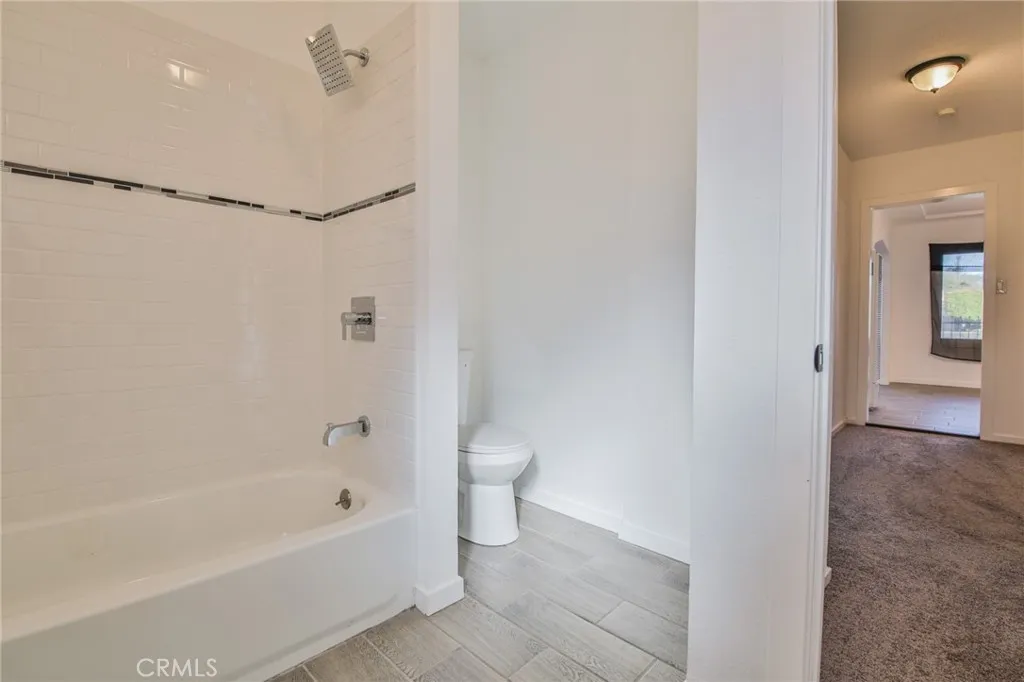 1618 -1620 W 80th, Los Angeles, California 90047 home-pic-19