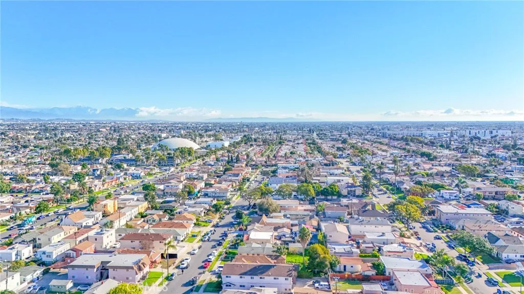 1618 -1620 W 80th, Los Angeles, California 90047 home-pic-61
