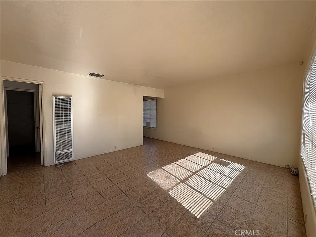 521 E Williams, Barstow, California 92311 home-pic-14