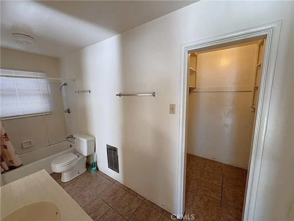 521 E Williams, Barstow, California 92311 home-pic-20