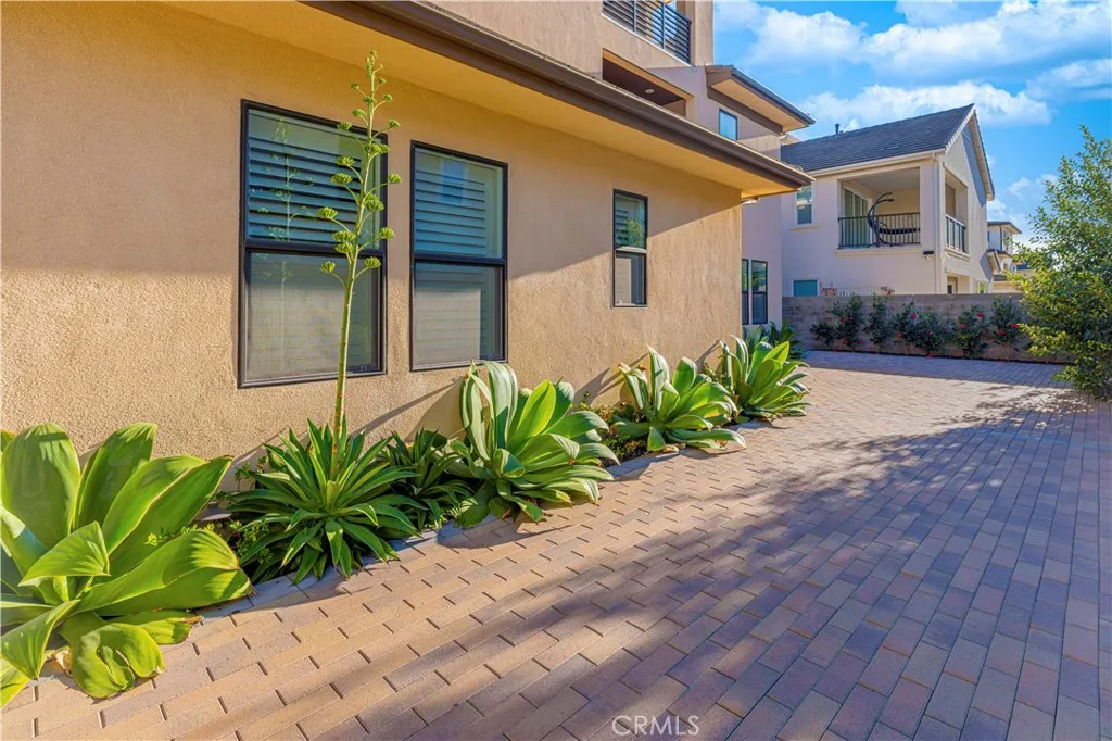 59 Crater, Irvine, California 92618 home-pic-50