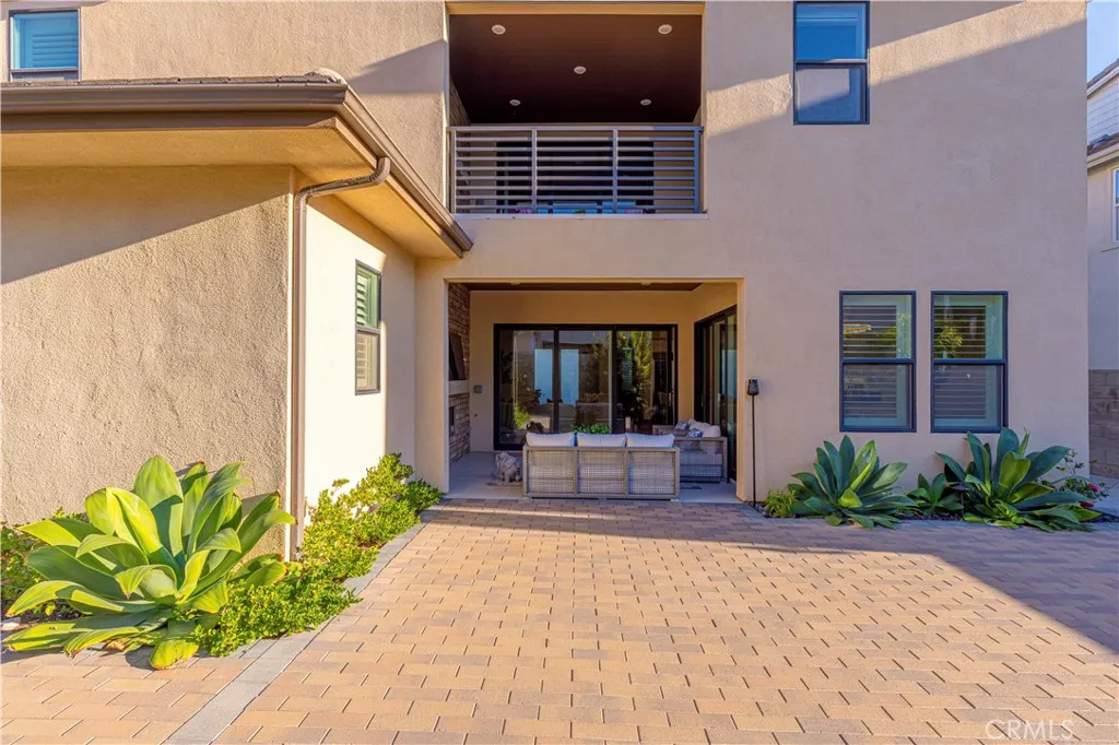 59 Crater, Irvine, California 92618 home-pic-48
