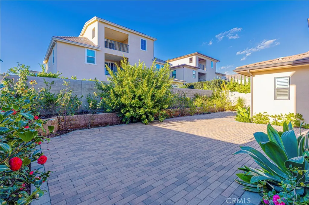 59 Crater, Irvine, California 92618 home-pic-51