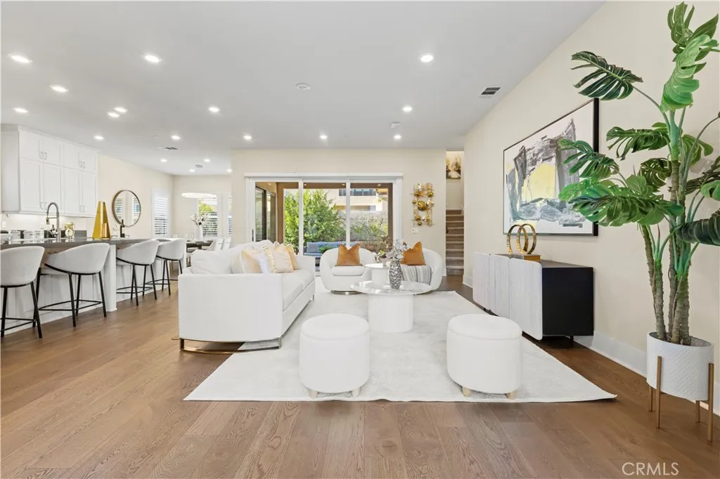 59 Crater, Irvine, California 92618 home-pic-2