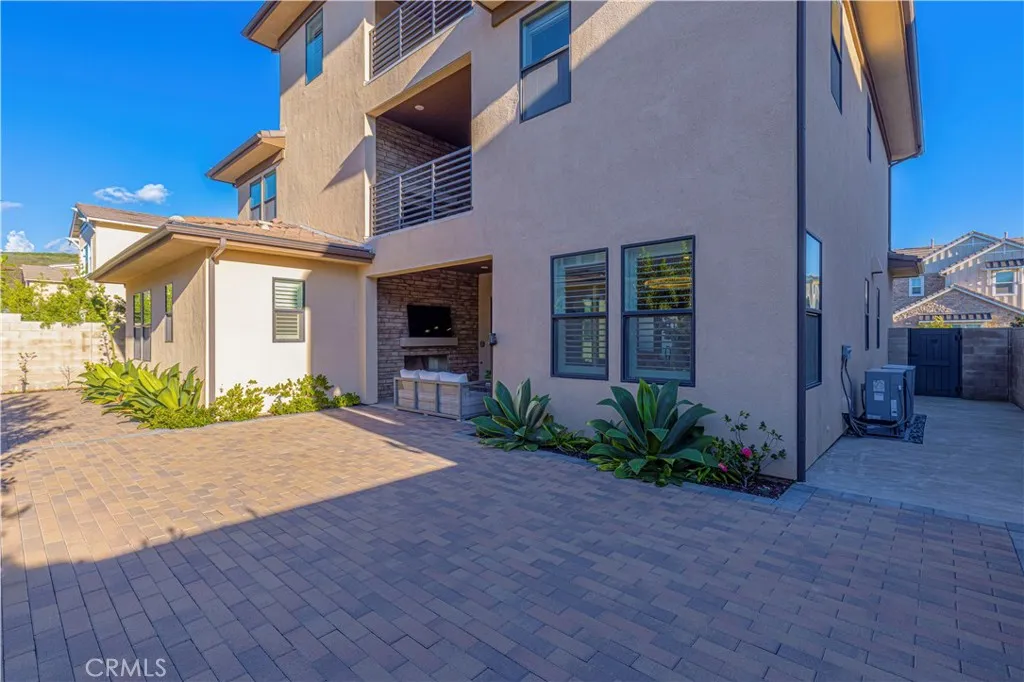 59 Crater, Irvine, California 92618 home-pic-46