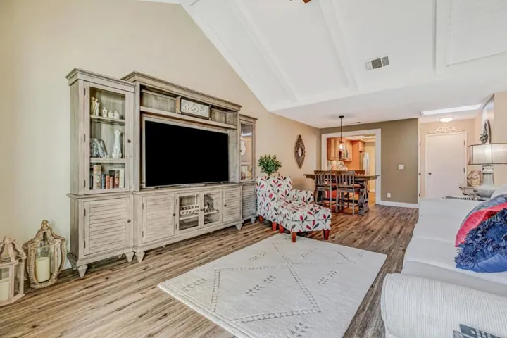6094 Montgomery Court, San Jose, California 95135