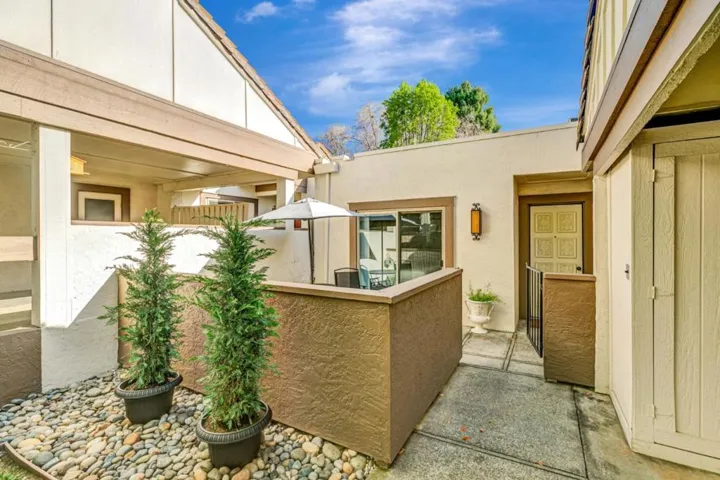 6094 Montgomery Court, San Jose, California 95135