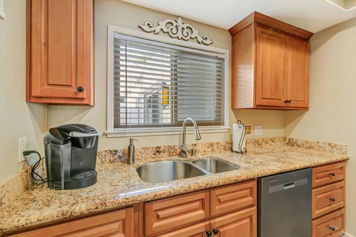 6094 Montgomery Court, San Jose, California 95135