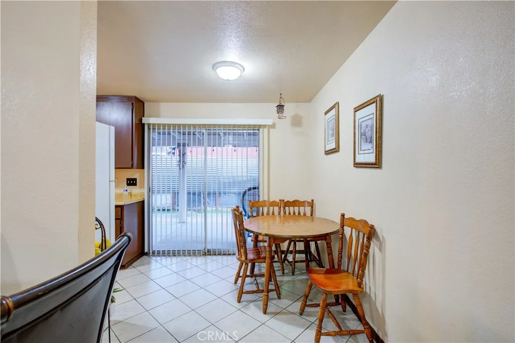 49 W Swallow, Merced, California 95341 home-pic-19