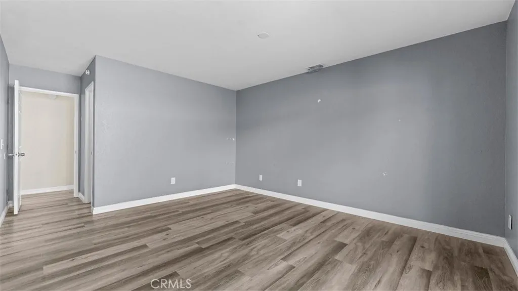 12737 Carob Court, Chino, California 91710 home-pic-16
