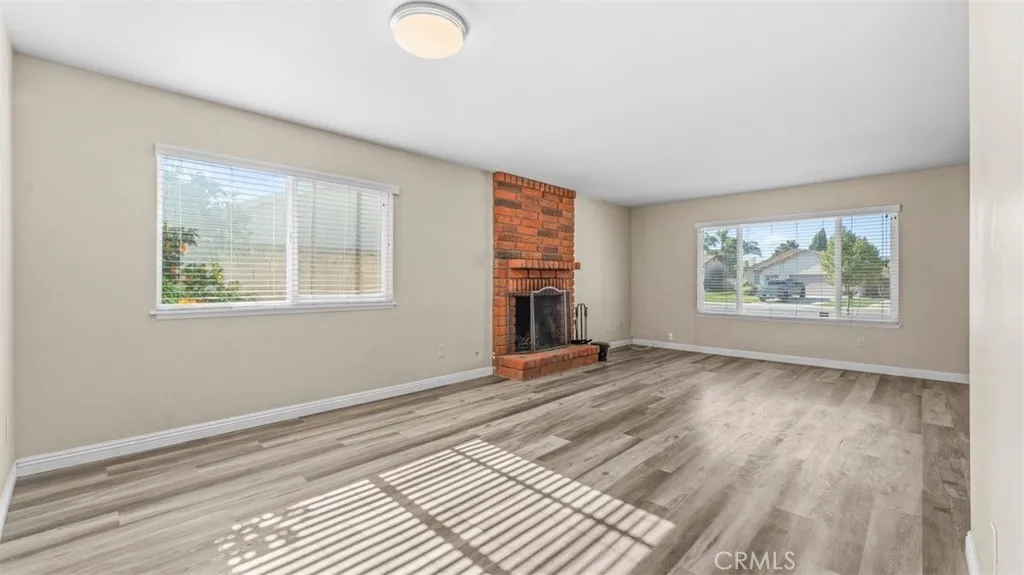 12737 Carob Court, Chino, California 91710 home-pic-14