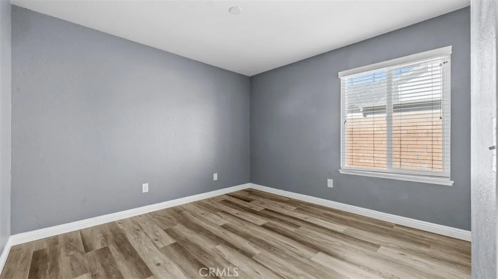 12737 Carob Court, Chino, California 91710 home-pic-28