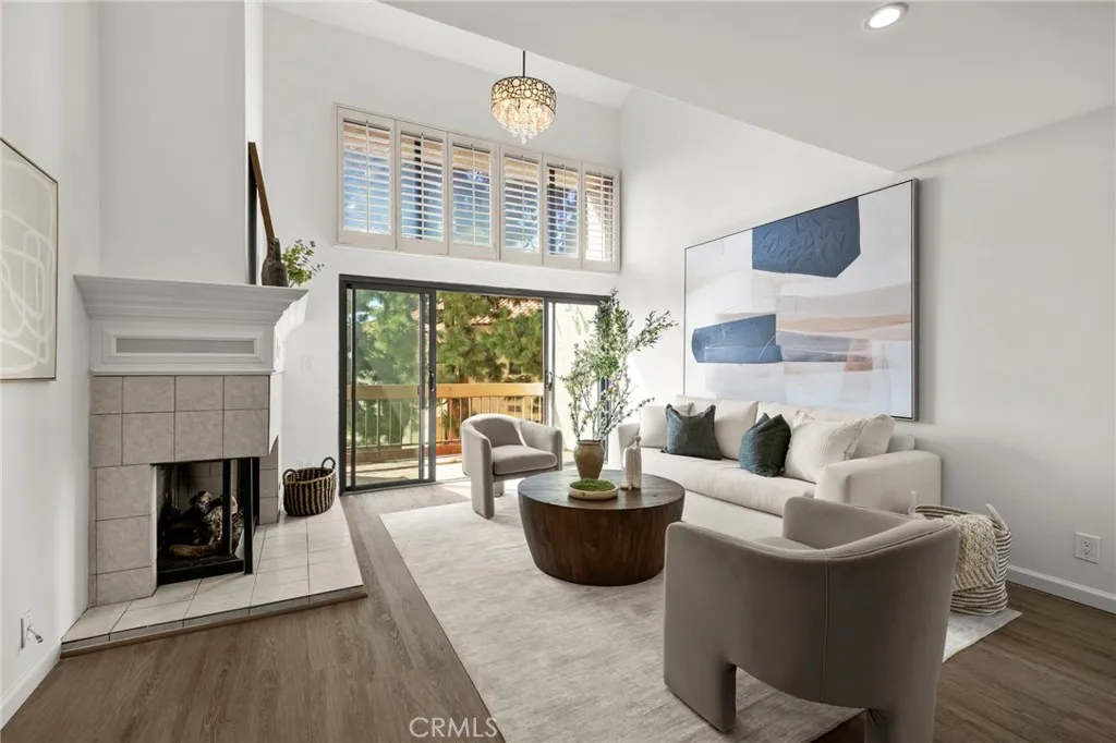 8180 Manitoba 334, Playa Del Rey, California 90293 home-pic-2
