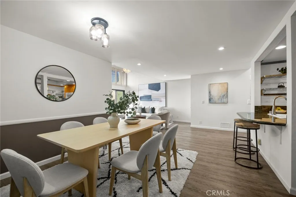 8180 Manitoba 334, Playa Del Rey, California 90293 home-pic-8