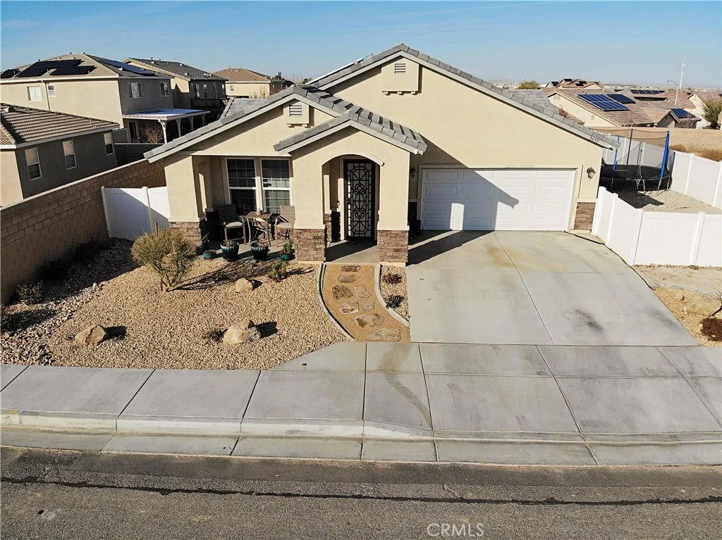 5659 W Avenue J15, Lancaster, California 93536 home-pic-4
