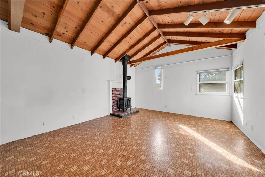 8843 De Haviland, Los Angeles, California 90045 home-pic-22