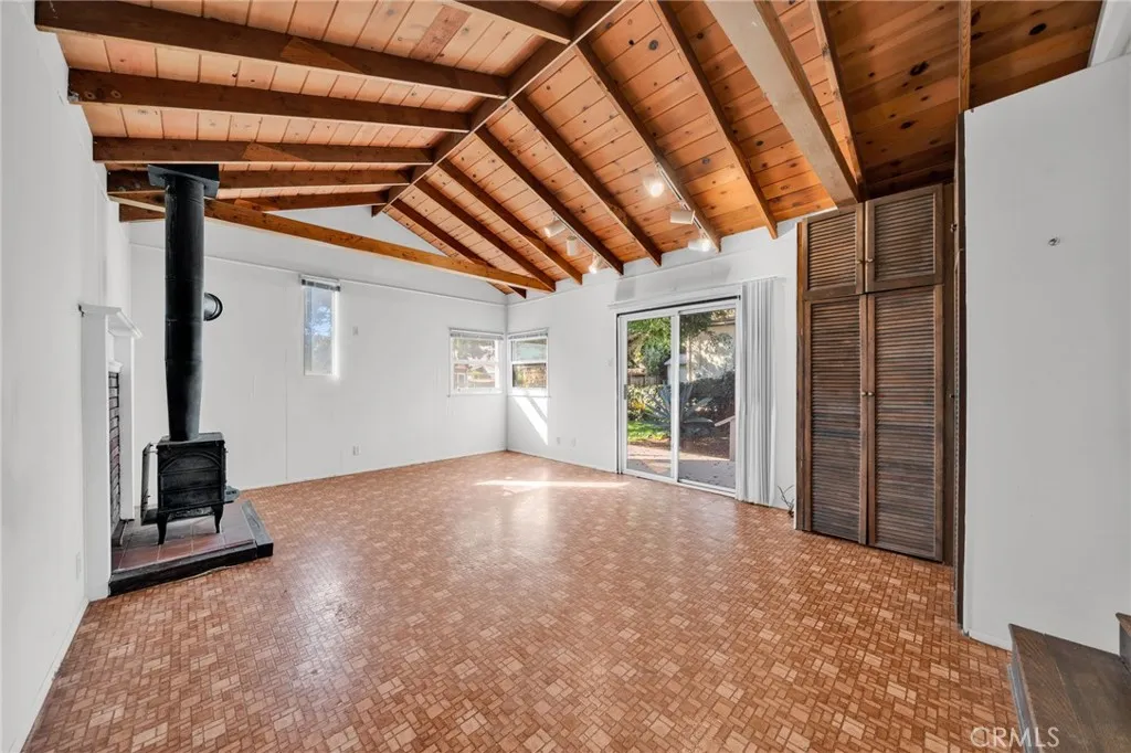 8843 De Haviland, Los Angeles, California 90045 home-pic-23