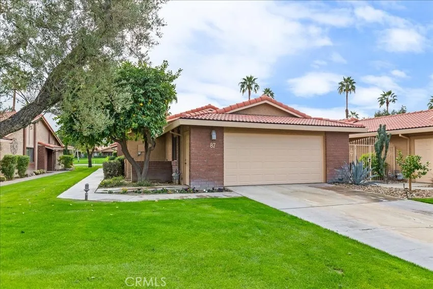 87 Camino Arroyo N, Palm Desert, California 92260 home-pic-24