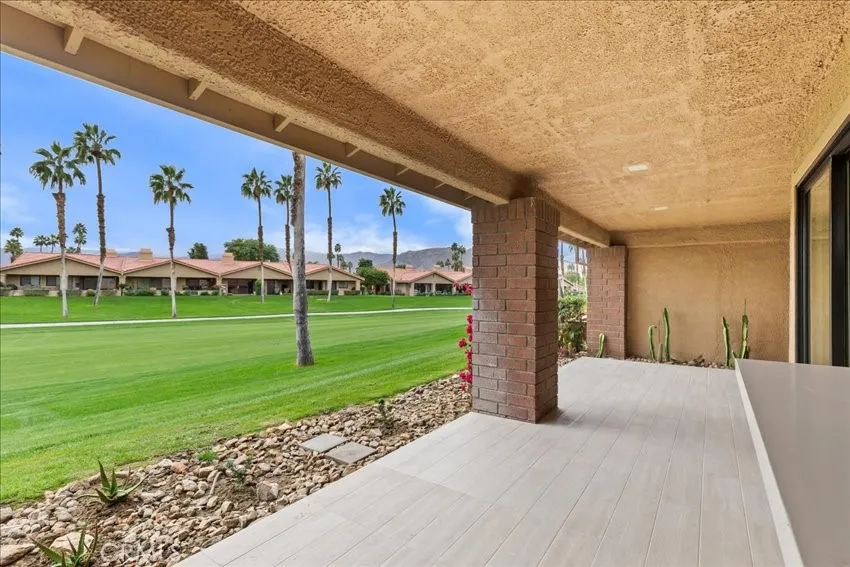 87 Camino Arroyo N, Palm Desert, California 92260 home-pic-10