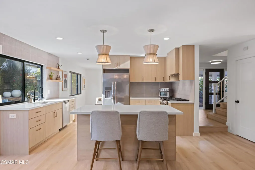 1465 Cheswick Place, Westlake Village, California 91361 home-pic-4