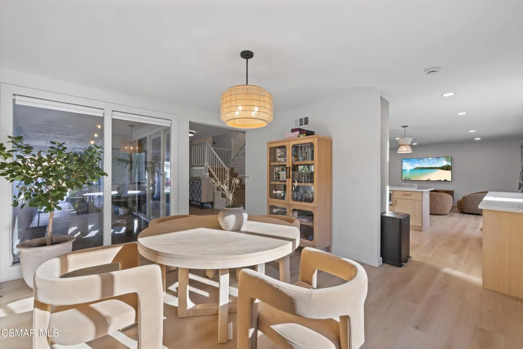 1465 Cheswick Place, Westlake Village, California 91361 home-pic-15