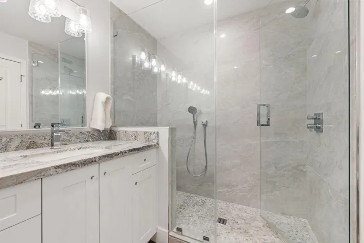 30-web-or-mls-8M4A4266