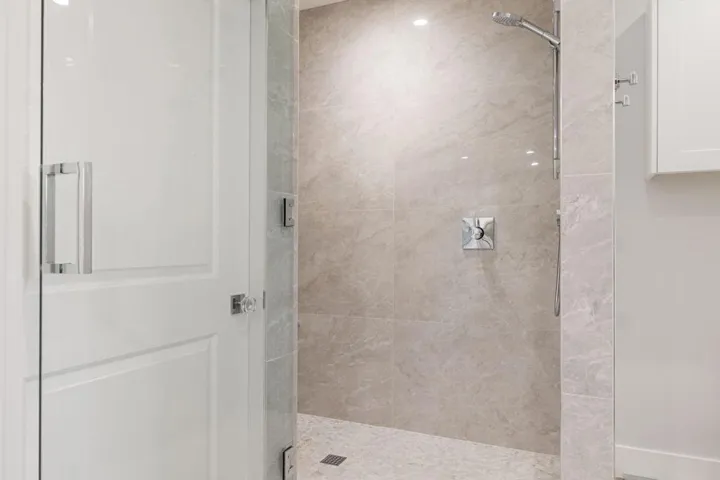 35-web-or-mls-8M4A4241