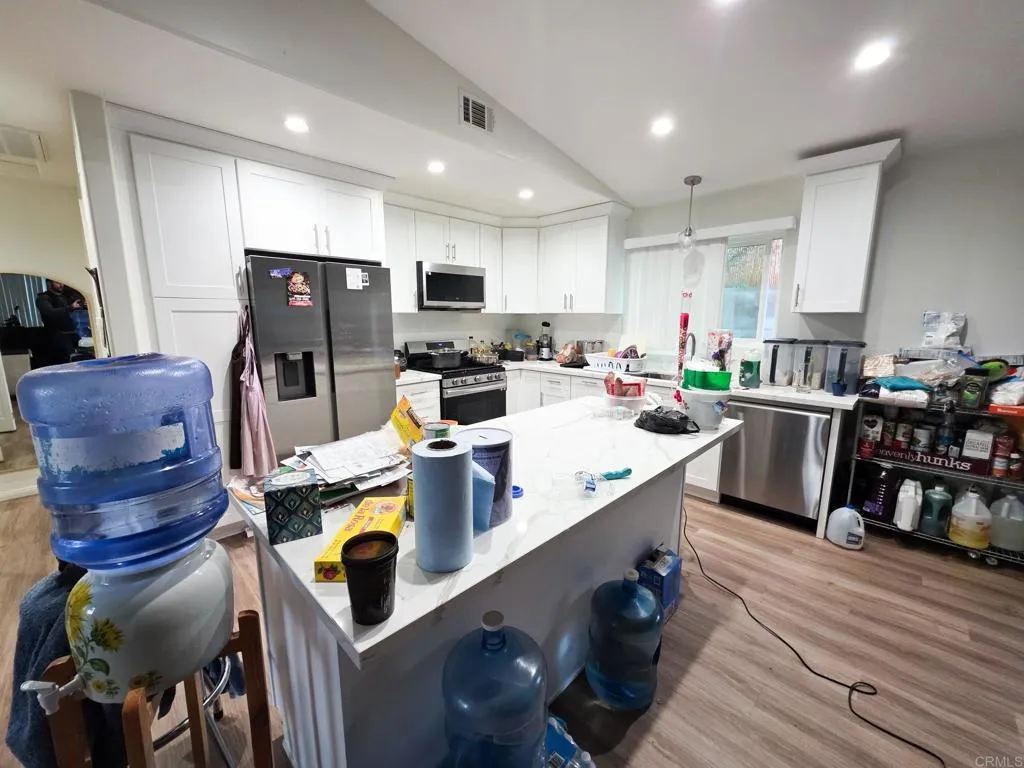 819 821 Raven Street, San Diego, California 92102 home-pic-22