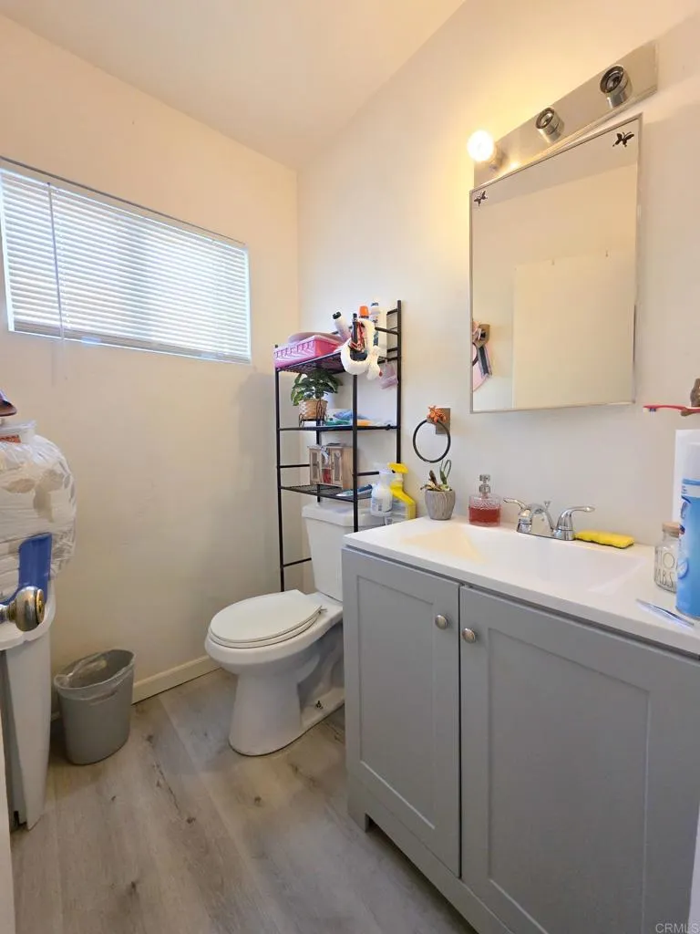 819 821 Raven Street, San Diego, California 92102 home-pic-8