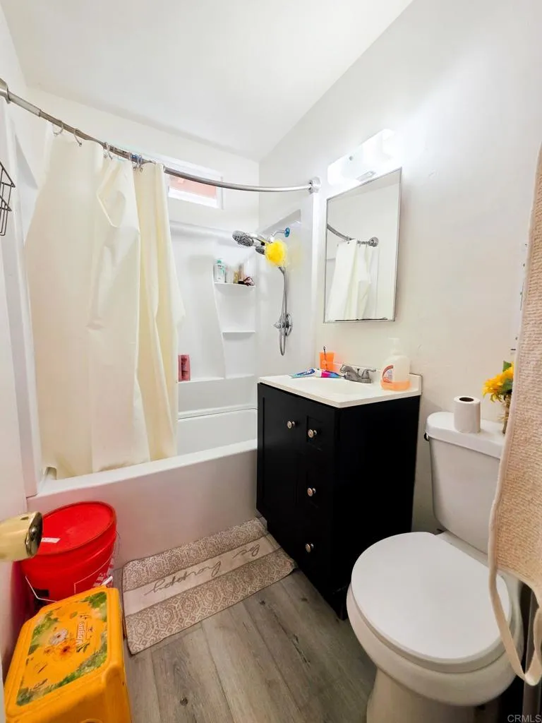 819 821 Raven Street, San Diego, California 92102 home-pic-12
