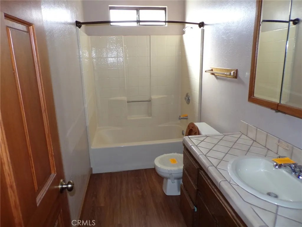 441 Angeles, Big Bear City, California 92314 home-pic-11