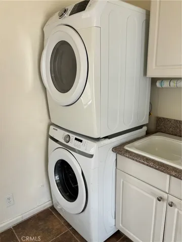washer & dryer