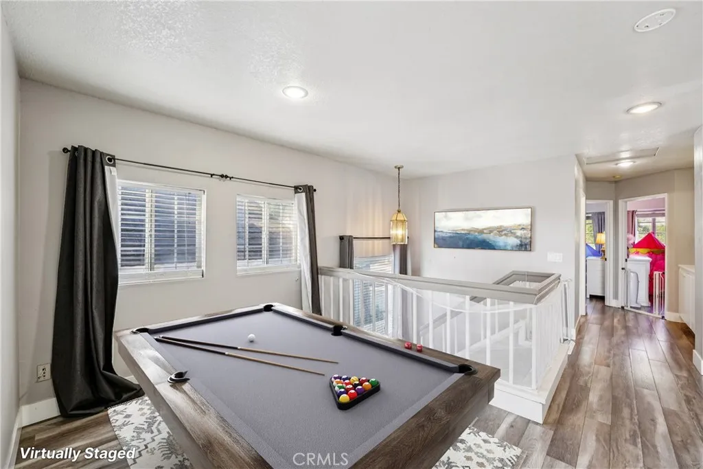 17586 Mountain Court, Riverside, California 92503 home-pic-13