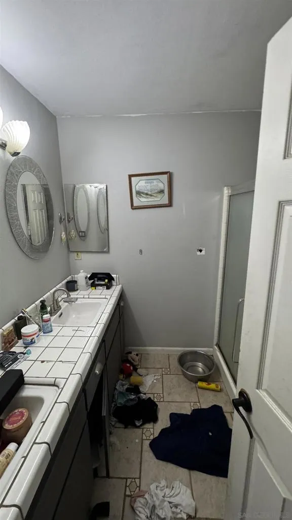 3642 W Redlands Ave, Fresno, California 93722 home-pic-20
