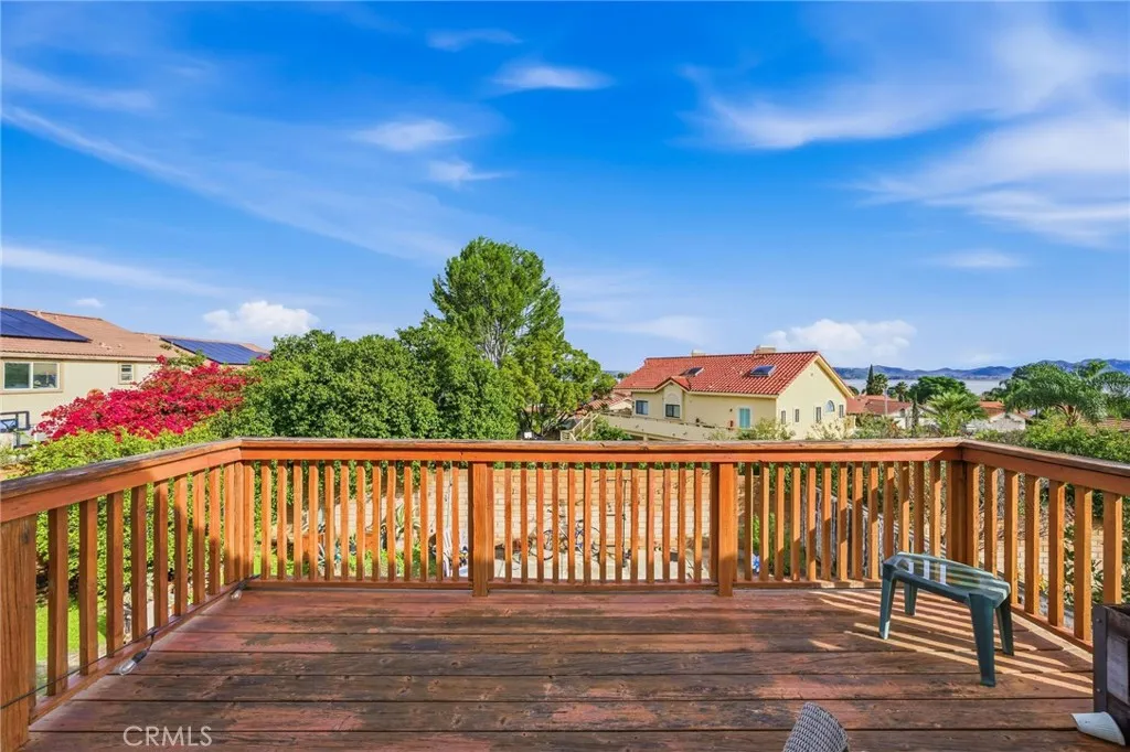 15158 Spinnaker Drive, Lake Elsinore, California 92530 home-pic-21