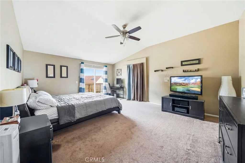 15158 Spinnaker Drive, Lake Elsinore, California 92530 home-pic-20