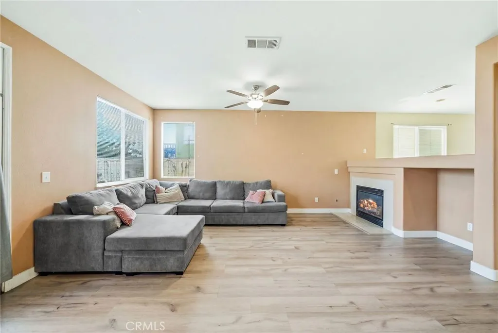 15158 Spinnaker Drive, Lake Elsinore, California 92530 home-pic-13