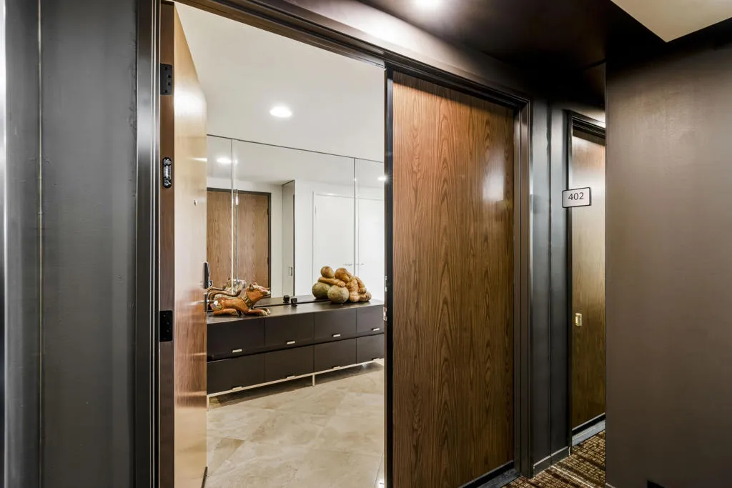 899 Island Drive 402, Rancho Mirage, California 92270 home-pic-28
