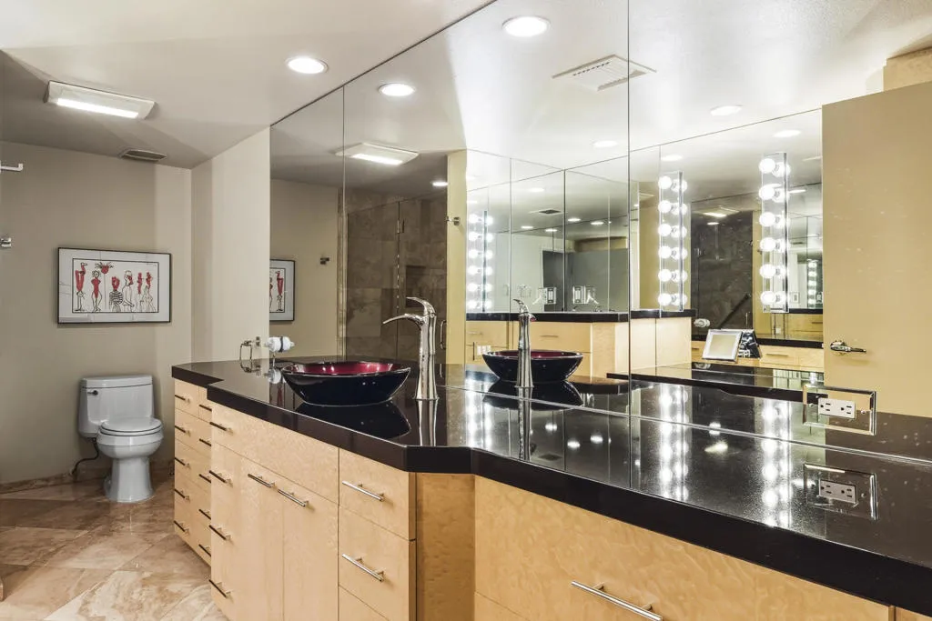 899 Island Drive 402, Rancho Mirage, California 92270 home-pic-14
