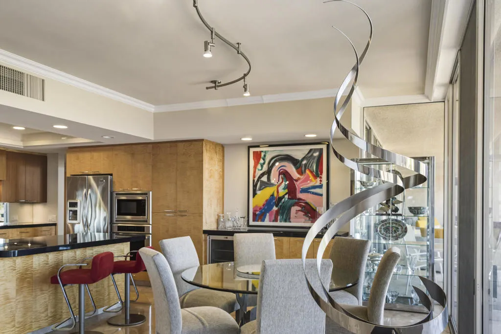 899 Island Drive 402, Rancho Mirage, California 92270 home-pic-11