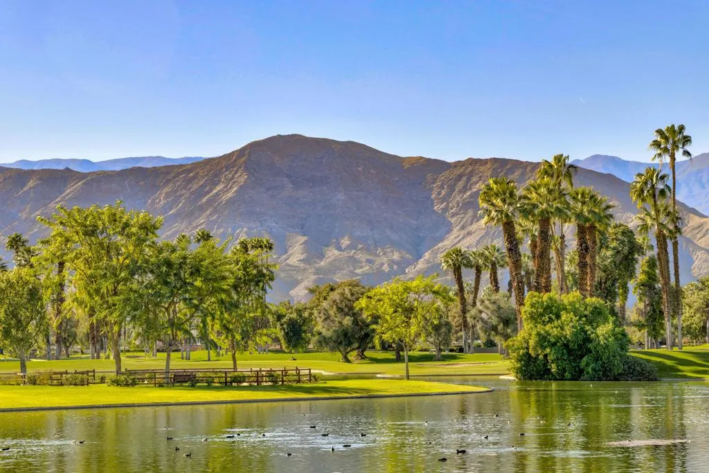 899 Island Drive 402, Rancho Mirage, California 92270 home-pic-40