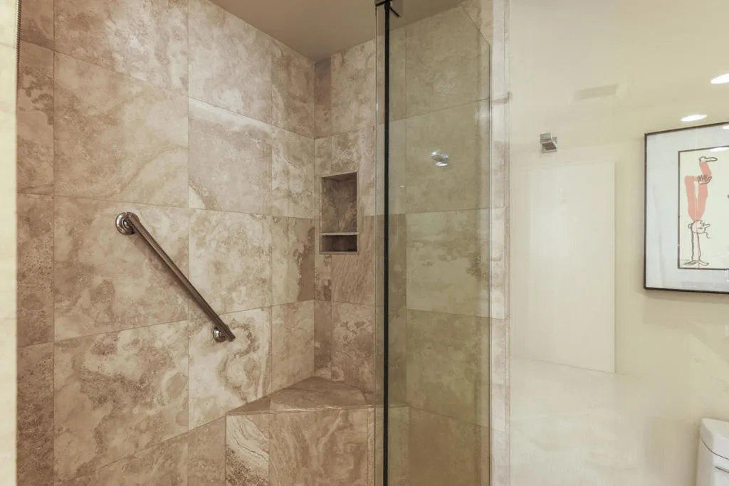 899 Island Drive 402, Rancho Mirage, California 92270 home-pic-16