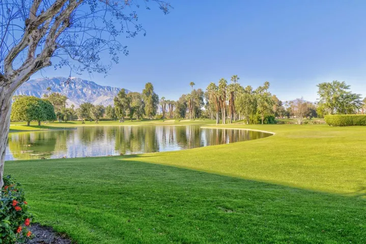 Community Lake and Mountain View