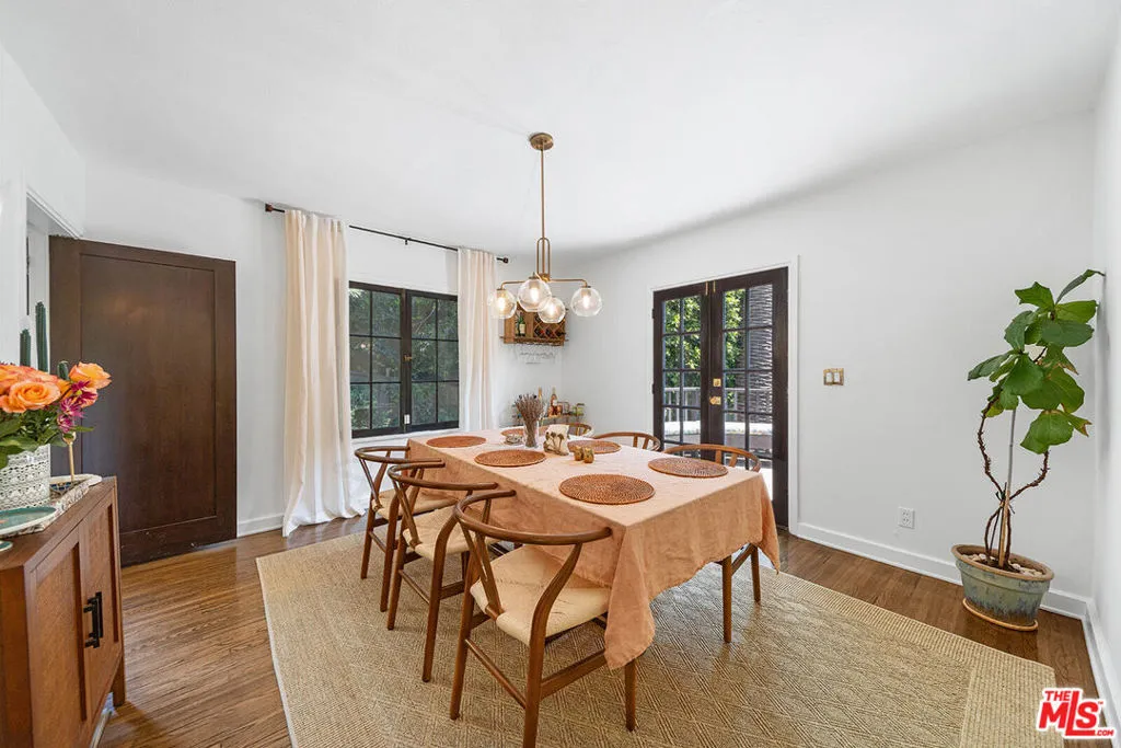 6626 Cahuenga Terrace, Los Angeles, California 90068 home-pic-10