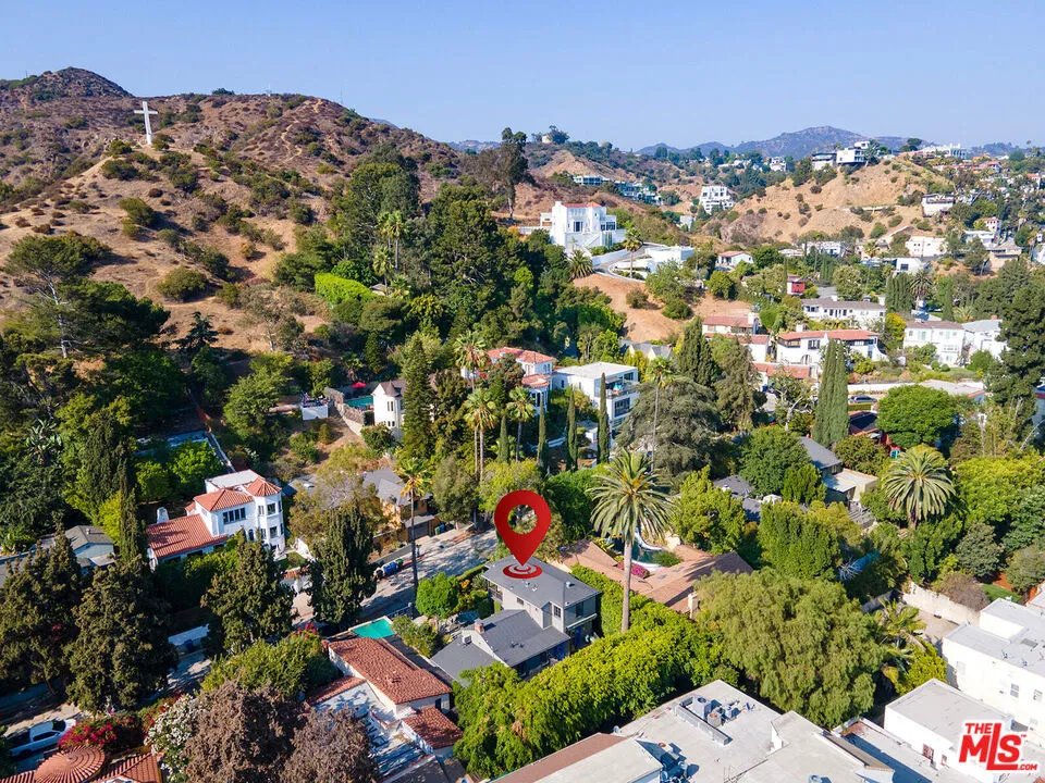 6626 Cahuenga Terrace, Los Angeles, California 90068 home-pic-40