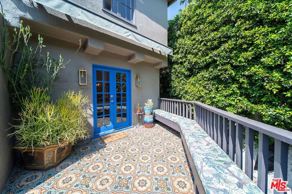 6626 Cahuenga Terrace, Los Angeles, California 90068 home-pic-33